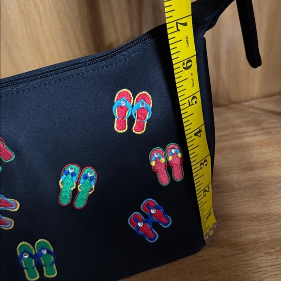 Handbag - Picture 7 of 10